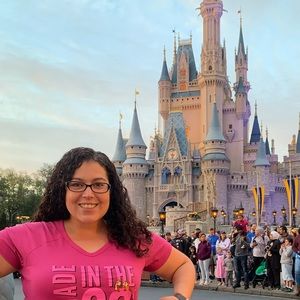 Meet your Posher, Nicole